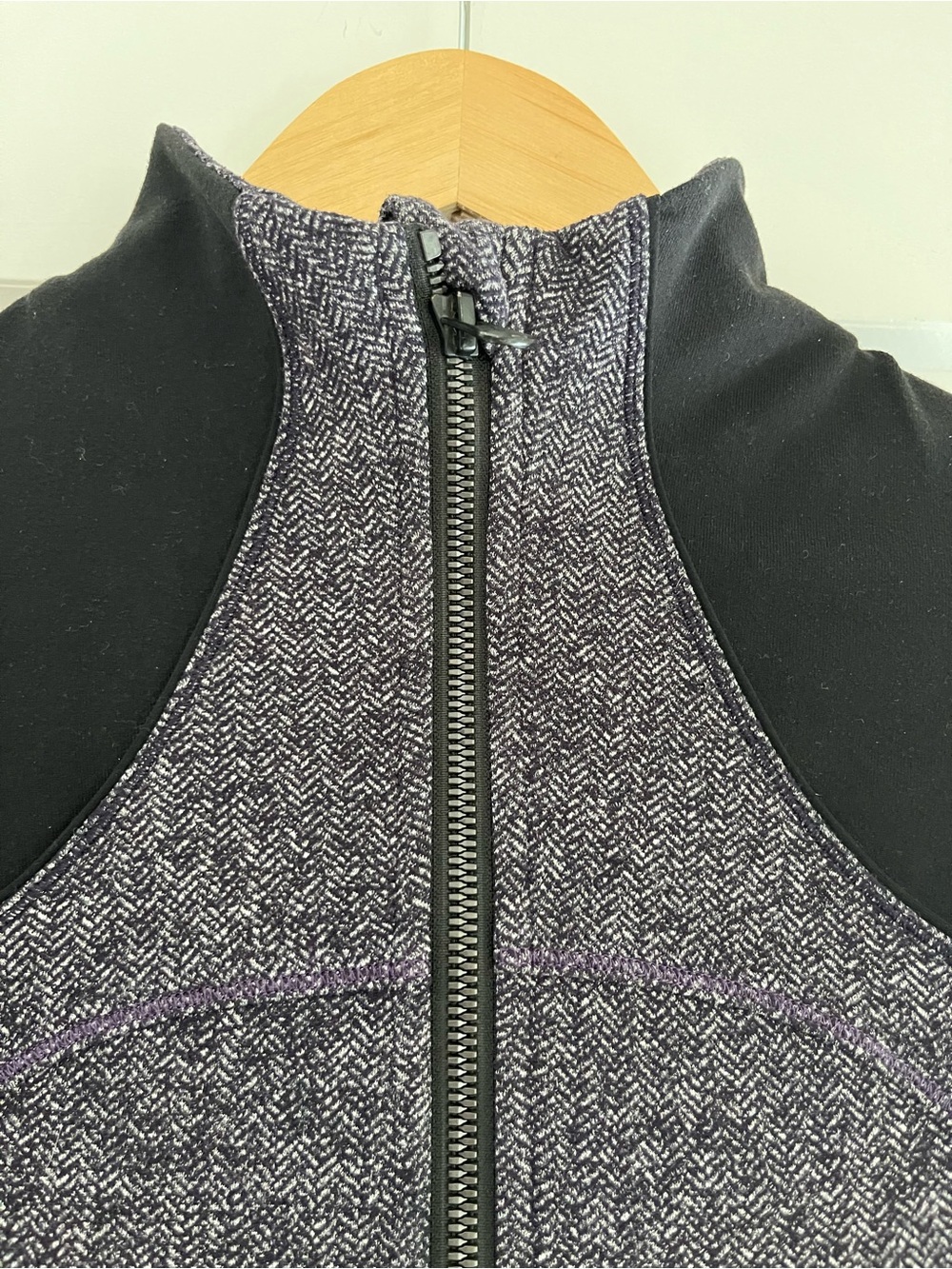 Lululemon Forme Jacket  Run Yoga Herringbone Purple - Picture 5 of 13